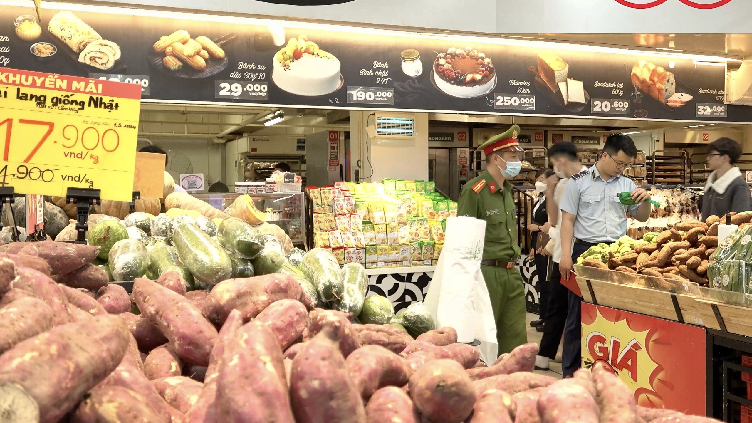 Ban Chỉ đạo 389 tỉnh Lâm Đồng tăng cường công tác chỉ đạo chống buôn lậu, gian lận thương mại và hàng giả dịp trước, trong và sau Tết Nguyên đán Bính Ngọ năm 2026